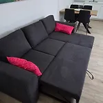 Casa Elena Pacos * フエンヒロラ