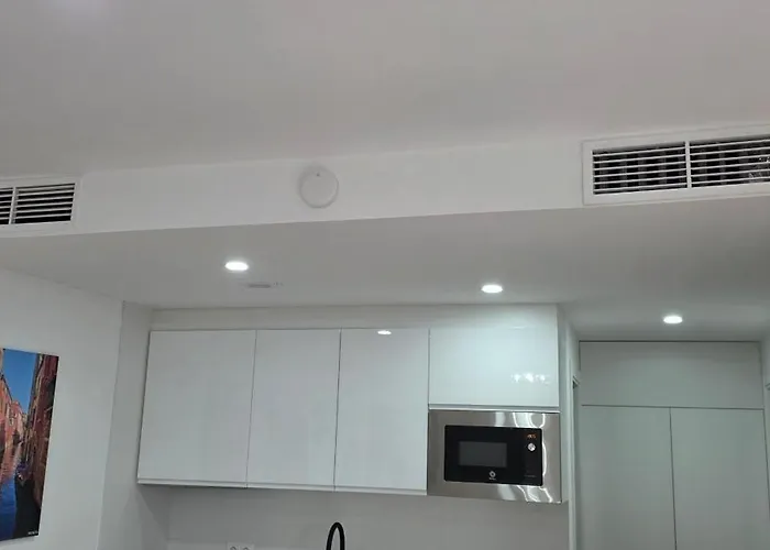 Casa Elena Pacos * フエンヒロラ