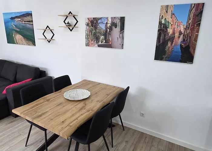 アパート Casa Elena Pacos フエンヒロラ